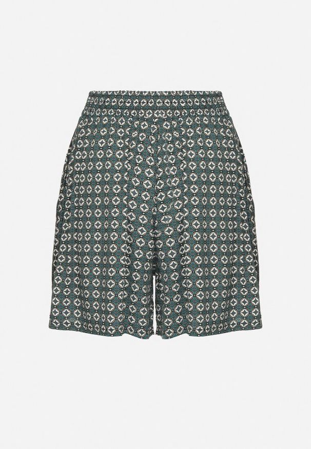 Born2be - Zielone Szorty z Bawełny z Wysokim Stanem w Paski Voriene. Okazja: na co dzień. Stan: podwyższony. Kolor: zielony. Materiał: bawełna. Długość: krótkie. Wzór: paski. Styl: casual, klasyczny