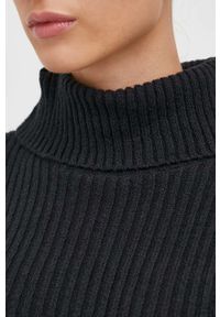 Hollister Co. sweter damski kolor czarny lekki z golfem. Typ kołnierza: golf. Kolor: czarny. Materiał: dzianina, prążkowany. Długość rękawa: długi rękaw. Długość: długie #5