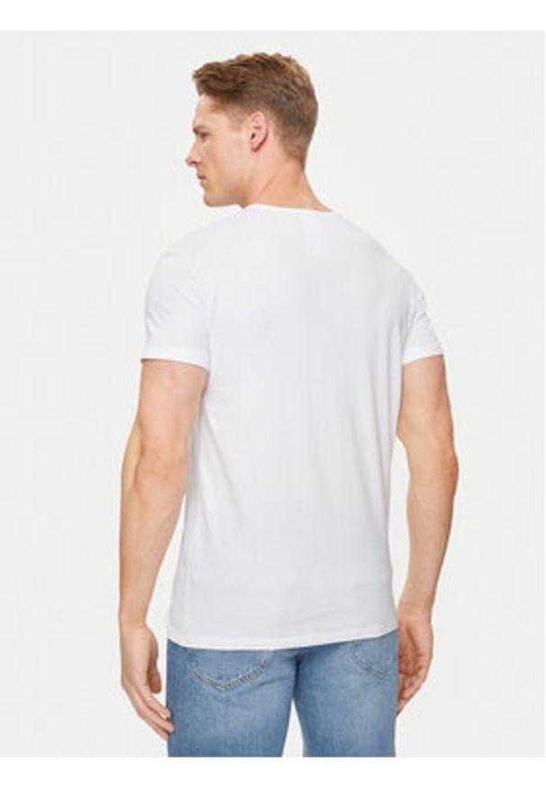 VERSACE - Versace T-Shirt Medusa AUU01005 Biały Slim Fit. Kolor: biały. Materiał: bawełna