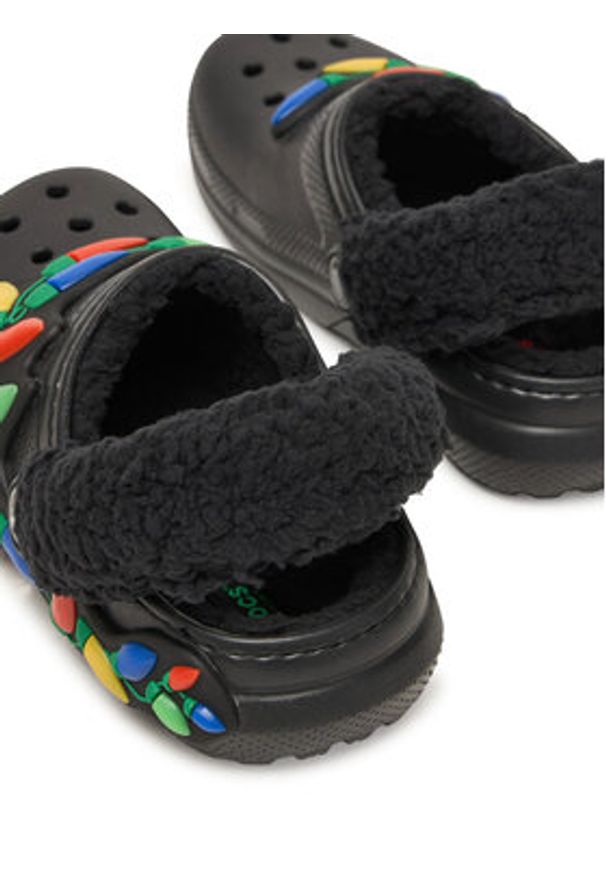 Crocs Klapki Clsc Lined Holiday Lights 212026 Czarny. Kolor: czarny