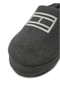 TOMMY HILFIGER - Tommy Hilfiger Kapcie Flag Warm Felt House Shoe FM0FM05227 Granatowy. Kolor: niebieski. Materiał: materiał #4