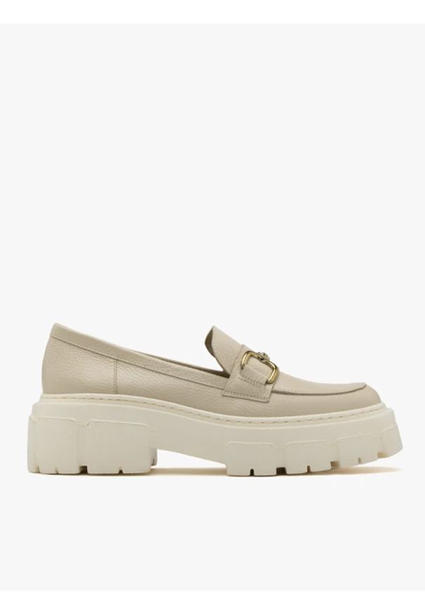Ryłko - Kremowe mokasyny na grubej podeszwie. Nosek buta: okrągły. Kolor: beżowy. Materiał: skóra. Styl: street