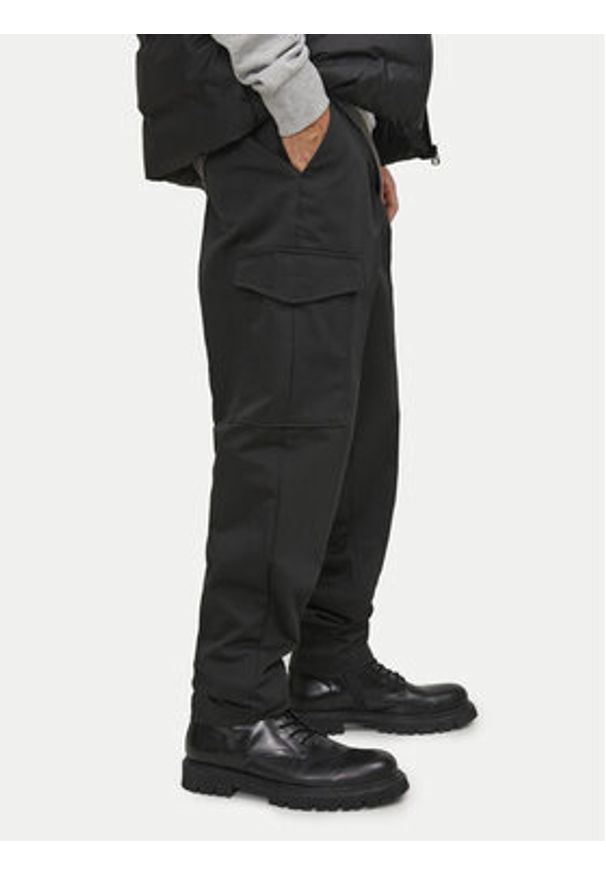 Jack & Jones Spodnie materiałowe Bill 12247358 Czarny Tapered Fit. Kolor: czarny. Materiał: syntetyk