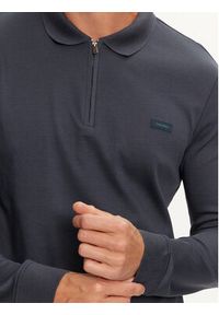 Calvin Klein Polo K10K113586 Niebieski Slim Fit. Typ kołnierza: polo. Kolor: niebieski. Materiał: bawełna #3