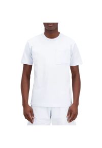 Koszulka New Balance MT23567IB - biała. Kolor: biały. Materiał: bawełna, tkanina, skóra. Długość rękawa: krótki rękaw. Długość: krótkie