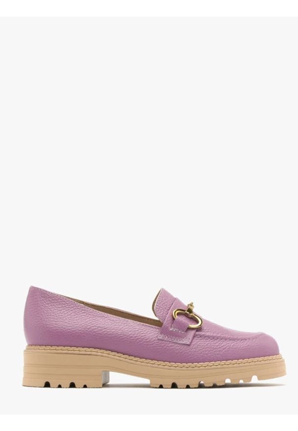 Ryłko - Fioletowe mokasyny ze złotą ozdobą. Nosek buta: okrągły. Kolor: fioletowy. Materiał: skóra. Wzór: aplikacja