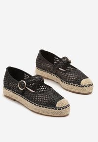 Renee - Czarne Espadryle z Plecionki z Ozdobnym Noskiem Sprzączką i Wkładką ze Skóry Eranwena. Okazja: na co dzień. Zapięcie: sprzączka. Kolor: czarny. Materiał: skóra. Wzór: aplikacja. Sezon: lato. Styl: elegancki, casual #5