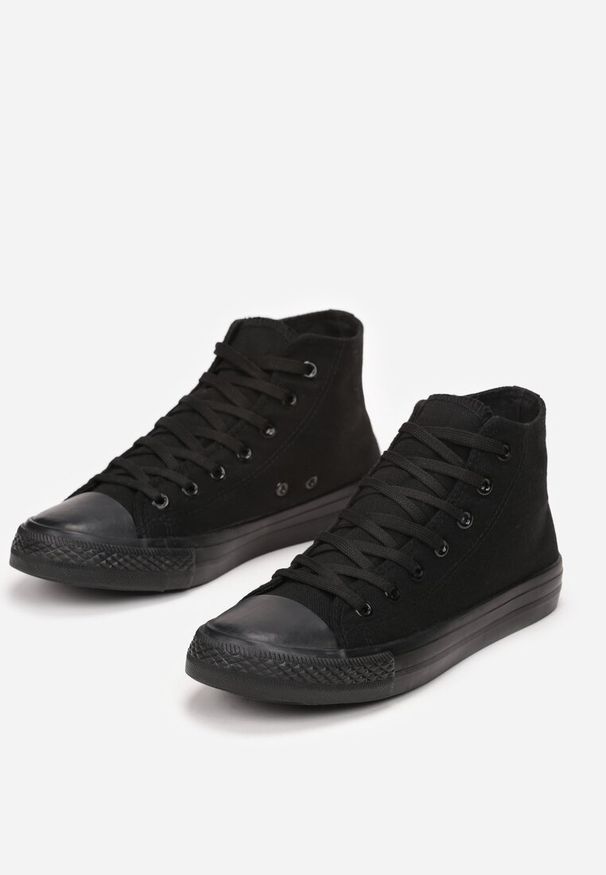Born2be - Czarne Trampki Sznurowane z Gumowym Noskiem Bellamara. Okazja: na co dzień. Kolor: czarny. Materiał: guma. Styl: klasyczny, casual