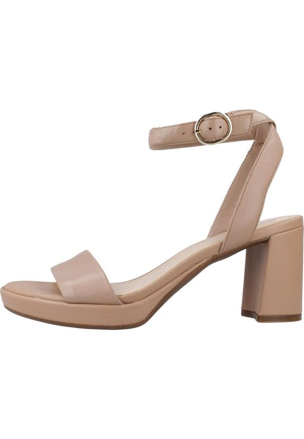 Sandały Clarks Model Ambyrlyn Bay Kolor Nago. Kolor: beżowy. Materiał: syntetyk, skóra. Sezon: lato