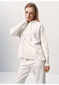 Ochnik - Kremowe spodnie dresowe damskie. Kolor: biały. Materiał: wiskoza #2