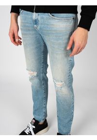 Diesel Jeansy "D-Strukt" | A12026-R07P3 | Mężczyzna | Niebieski. Okazja: na co dzień. Kolor: niebieski. Długość: długie. Styl: elegancki, casual