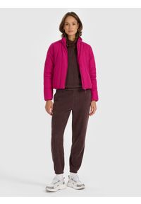 4f - 4F Kurtka puchowa z wypełnieniem syntetycznym damska - różowa XS. Okazja: na co dzień. Typ kołnierza: kołnierzyk stójkowy, kaptur. Kolor: różowy. Materiał: puch, syntetyk. Długość: długie. Styl: casual, klasyczny, sportowy #2