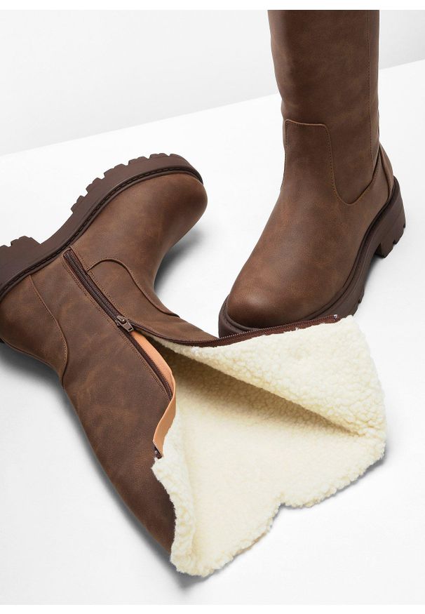 bonprix - Kozaki. Kolor: brązowy. Sezon: zima