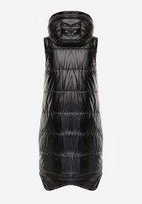 Renee - Czarna Kamizelka o Długim Kroju Wykończona Imitacją Kieszeni i Kapturem Mavaline. Okazja: na co dzień, na spacer. Kolor: czarny. Materiał: jeans, bawełna. Długość: długie. Styl: casual #3