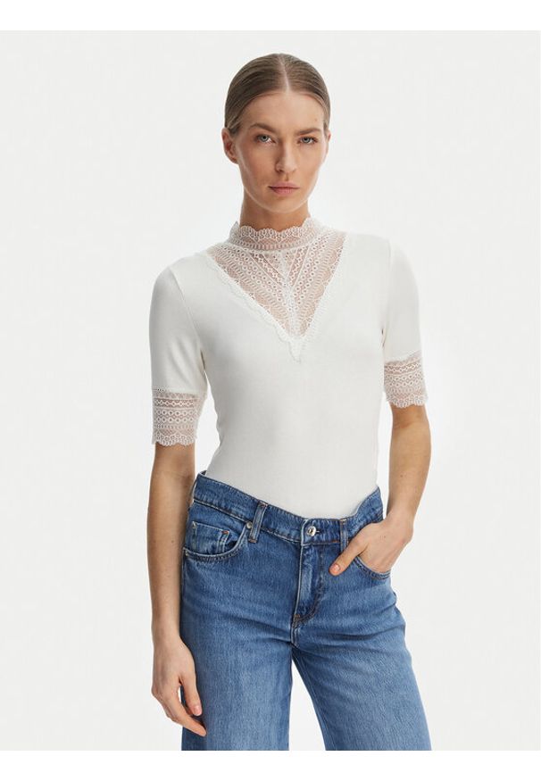 only - ONLY Bluzka Tilde 15335353 Biały Slim Fit. Kolor: biały. Materiał: wiskoza