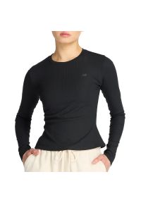 Koszulka damska New Balance WT53133BK - czarna. Kolor: czarny. Materiał: lyocell, prążkowany, materiał, poliester. Długość rękawa: długi rękaw. Długość: długie #1