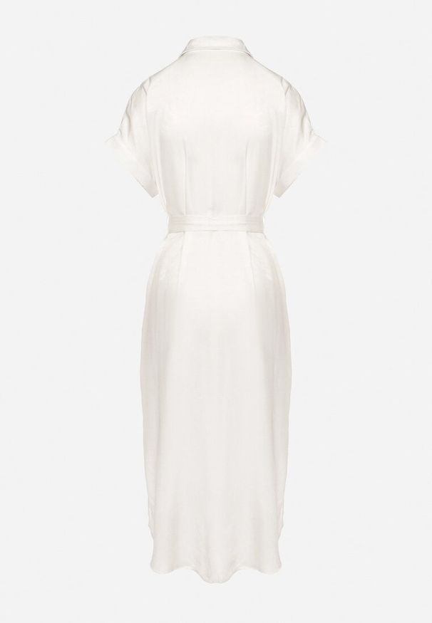 Born2be - Biała Sukienka Koszulowa Zapinana na Guziki z Rozcięciem Wiązana Materiałowym Paskiem Nestari. Typ kołnierza: dekolt w kształcie V. Kolor: biały. Materiał: materiał. Długość rękawa: krótki rękaw. Typ sukienki: koszulowe. Styl: elegancki