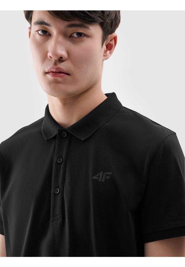 4f - 4F Koszulka polo regular męska - czarna 3XL. Okazja: na co dzień. Typ kołnierza: polo. Kolor: czarny. Materiał: dzianina, jersey, bawełna. Wzór: gładki, ze splotem. Styl: casual, klasyczny, sportowy