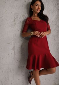 Renee - Bordowa Sukienka VICES o Taliowanym Kroju z Rękawami z Koronki Metirei. Kolor: czerwony. Materiał: koronka. Wzór: koronka. Styl: elegancki #7
