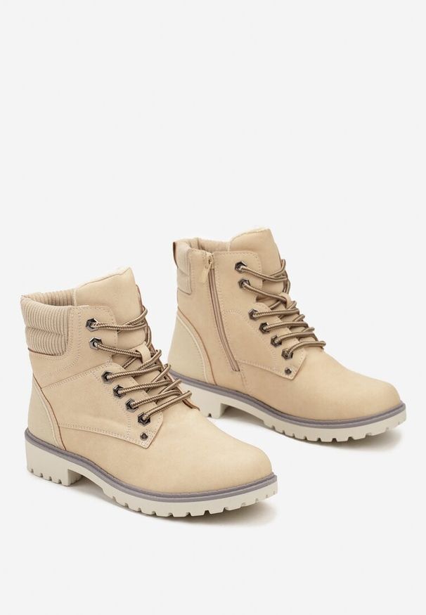 Born2be - Beżowe Płaskie Klasyczne Traperki ze Sznurowaniem Lobanne. Kolor: beżowy. Materiał: wełna, jeans. Sezon: zima, jesień. Styl: klasyczny