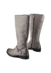 Szare Kozaki Simen Damskie Ocieplane Buty Zimowe. Okazja: na co dzień. Zapięcie: klamry. Kolor: szary. Szerokość cholewki: normalna. Wzór: paski. Wysokość cholewki: przed kolano. Materiał: nubuk. Sezon: zima. Styl: casual, klasyczny #7