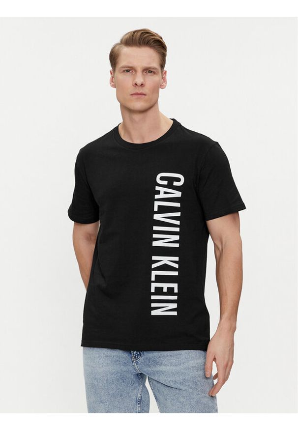 Calvin Klein Swimwear T-Shirt KM0KM00998 Czarny Regular Fit. Kolor: czarny. Materiał: bawełna