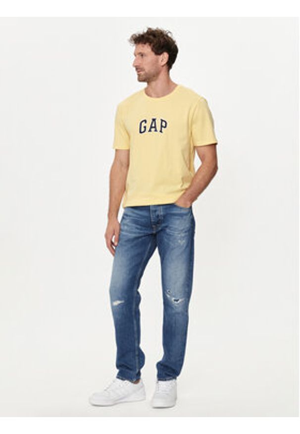 GAP - Gap T-Shirt 570044-10 Żółty Regular Fit. Kolor: żółty. Materiał: bawełna