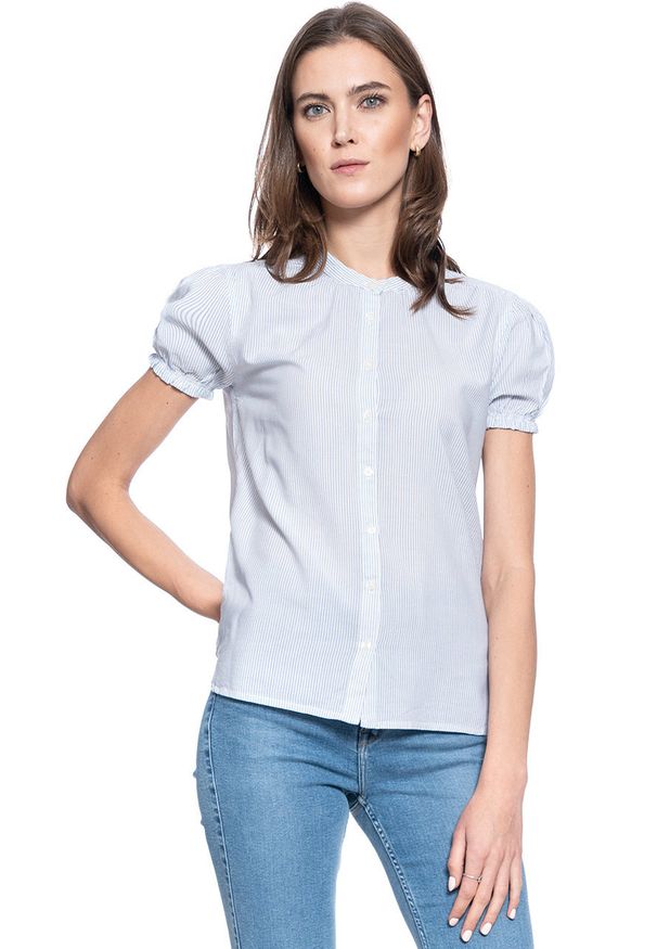 Mustang - DAMSKA KOSZULA KRÓTKI RĘKAW MUSTANG ELSA BASIC BLOUSE 1009453 11723. Długość rękawa: krótki rękaw. Długość: krótkie