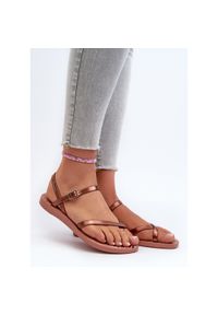 Damskie Sandały 82842 Ipanema Fashion Sandal Viii Fem Różowo-Brązowe różowe. Okazja: na co dzień. Zapięcie: pasek. Kolor: różowy. Materiał: guma. Styl: casual #8