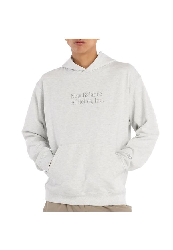 Bluza męska New Balance MT53925AHH - szara. Kolor: szary. Materiał: bawełna, dresówka. Wzór: aplikacja. Styl: klasyczny
