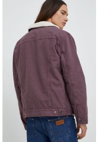 Levi's® - Levi's kurtka jeansowa męska kolor fioletowy przejściowa. Okazja: na spotkanie biznesowe. Kolor: fioletowy. Materiał: jeans. Styl: biznesowy #6