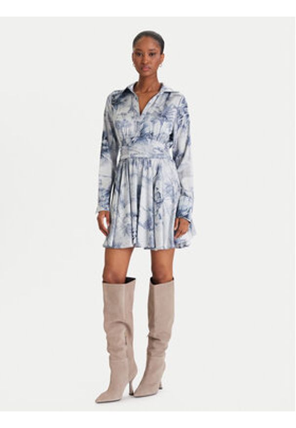 Guess Sukienka koktajlowa W5YK00 WF1T2 Niebieski Regular Fit. Kolor: niebieski. Materiał: syntetyk. Styl: wizytowy