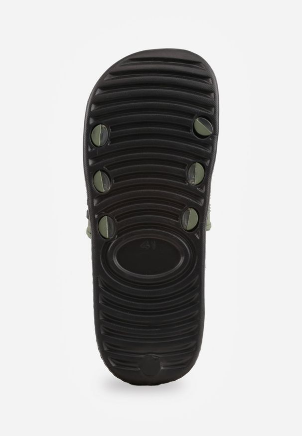 Born2be - Zielone Klapki Sportowe z Piankowego Materiału Thesedice. Okazja: na co dzień. Kolor: zielony. Materiał: materiał. Sezon: lato. Styl: sportowy