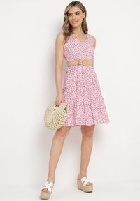 Born2be - Różowa Bawełniana Sukienka w Kwiaty z Falbanką Rissafa. Okazja: na co dzień. Kolor: różowy. Materiał: bawełna. Wzór: kwiaty. Typ sukienki: proste. Styl: casual #6