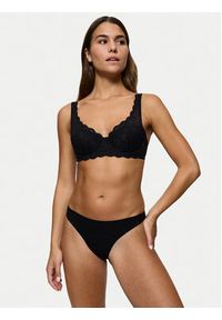 Triumph Stringi Smart Invisible 10222291 Czarny. Kolor: czarny. Materiał: syntetyk