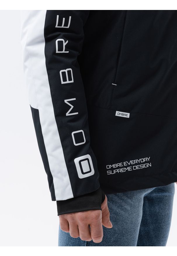 Ombre Clothing - Kurtka męska zimowa C455 - czarna - XXL. Kolor: czarny. Materiał: poliester. Wzór: nadruk. Sezon: zima. Styl: sportowy
