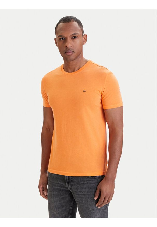 Tommy Jeans T-Shirt DM0DM20363 Pomarańczowy Slim Fit. Kolor: pomarańczowy. Materiał: bawełna