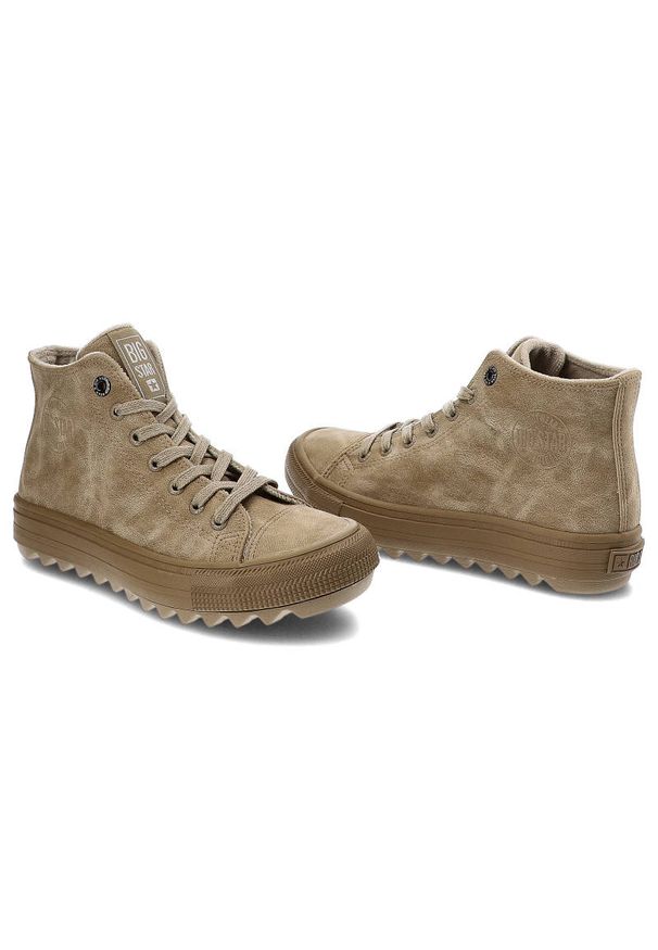 Big-Star - Sneakersy damskie Big Star, cholewka ze skóry ekologicznej o zamszowym wykończeniu z klasycznym sznurowaniem i ociepleniem, beżowe, GG274071. Okazja: na co dzień. Wysokość cholewki: przed kolano. Zapięcie: sznurówki. Kolor: beżowy. Materiał: skóra ekologiczna, zamsz. Szerokość cholewki: normalna. Sezon: jesień. Sport: turystyka piesza