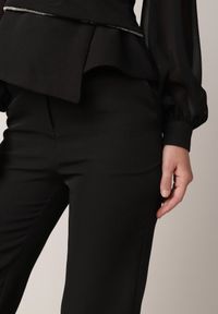 Born2be - Czarne Eleganckie Spodnie Garniturowe VICES z Kieszeniami Zervia. Okazja: na co dzień. Kolor: czarny. Styl: elegancki #6