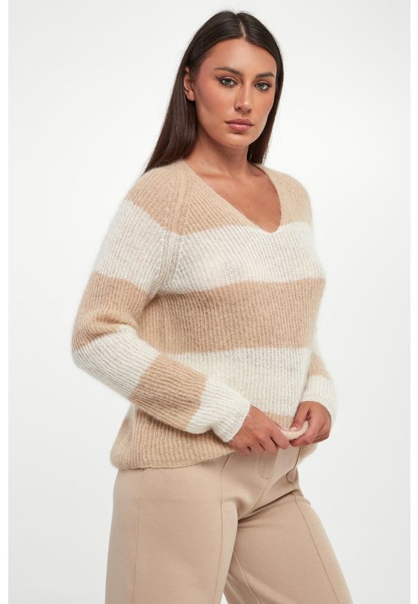 Sweter damski moherowy Ricetta MM. Materiał: moher