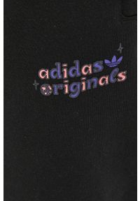 adidas Originals Spodnie HC7146 męskie kolor czarny z nadrukiem. Kolor: czarny. Materiał: bawełna, poliester, dzianina. Wzór: nadruk #4