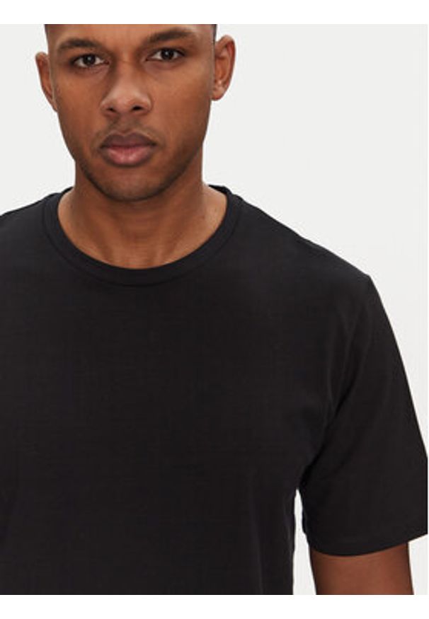 Jack & Jones - Jack&Jones T-Shirt Perfect 12268229 Czarny Regular Fit. Kolor: czarny. Materiał: bawełna