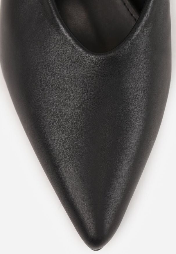 Renee - Czarne Czółenka Sandały Vices na Kaczuszce Typu Slingback Liluriela. Okazja: na co dzień. Kolor: czarny. Wzór: kwiaty. Sezon: lato. Obcas: na szpilce. Styl: casual, elegancki. Wysokość obcasa: średni