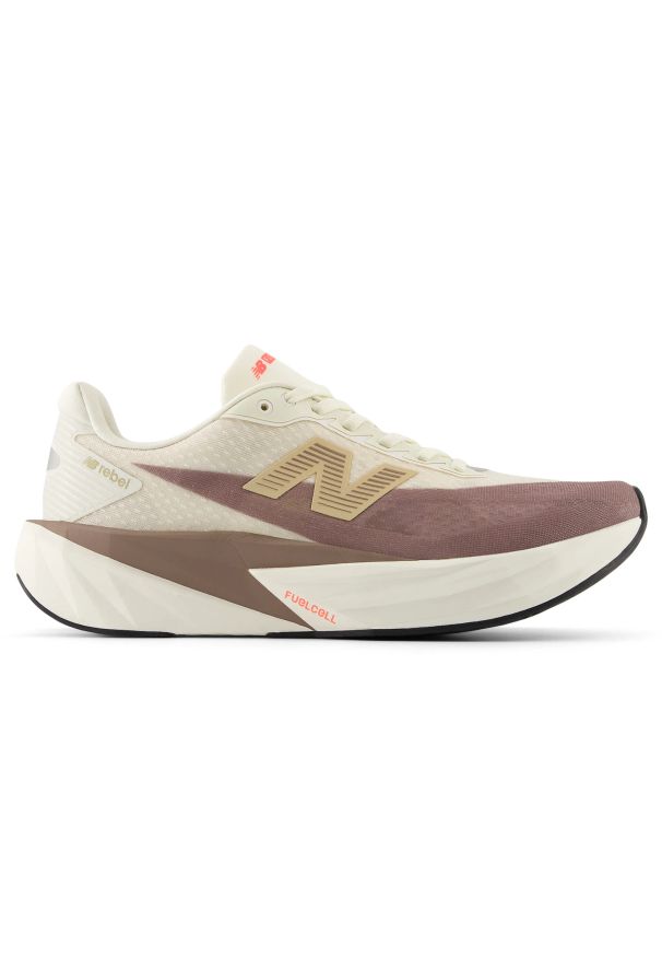Buty damskie New Balance FuelCell Rebel v5 WFCXLJ5 – beżowe. Kolor: beżowy. Materiał: materiał, syntetyk, guma. Szerokość cholewki: normalna. Wzór: geometria. Sport: fitness, bieganie