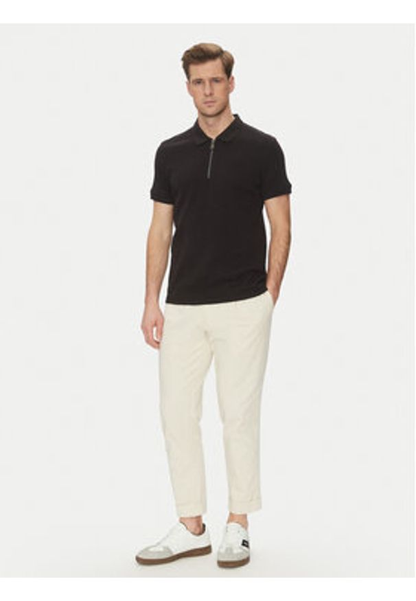 JOOP! Jeans Polo 15 JJJ-36Aleandro 30045674 Czarny Modern Fit. Typ kołnierza: polo. Kolor: czarny. Materiał: bawełna