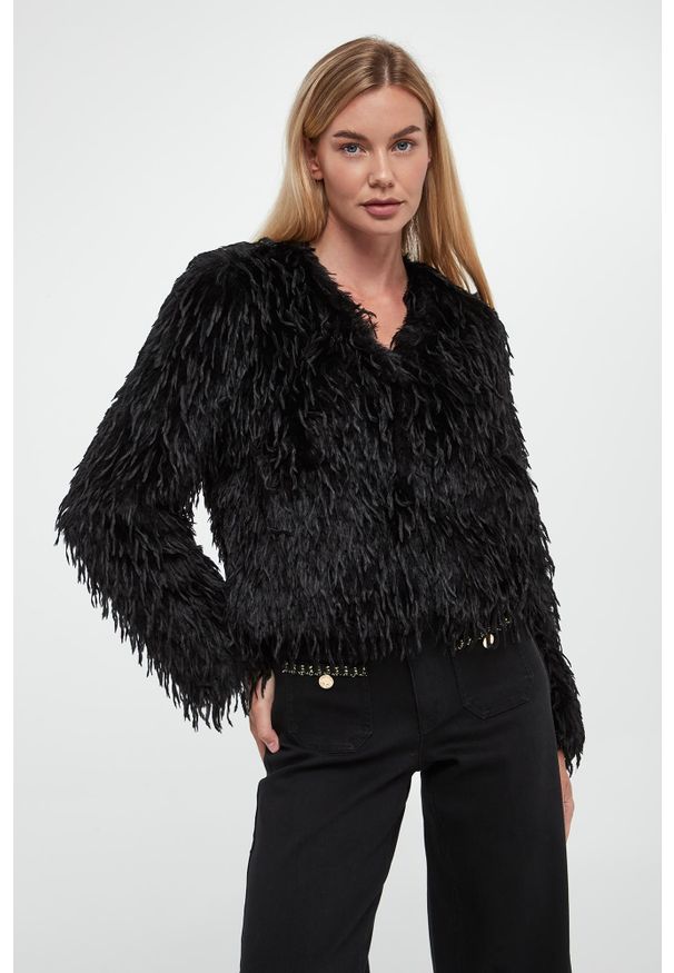 Joseph Ribkoff - Futerko damskie z piórami JOSEPH RIBKOFF. Materiał: futro