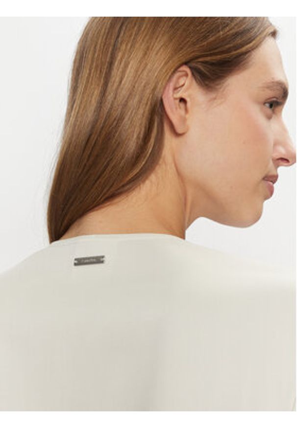 Calvin Klein Bluzka K20K208067 Écru Regular Fit. Materiał: wiskoza