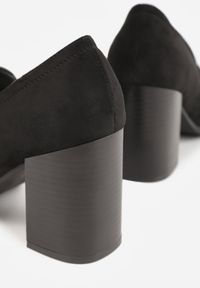 Renee - Czarne Półbuty Mokasyny na Słupku z Geometryczną Wstawką Edalinae. Okazja: na co dzień. Kolor: czarny. Wzór: geometria. Obcas: na słupku. Styl: casual, klasyczny #7