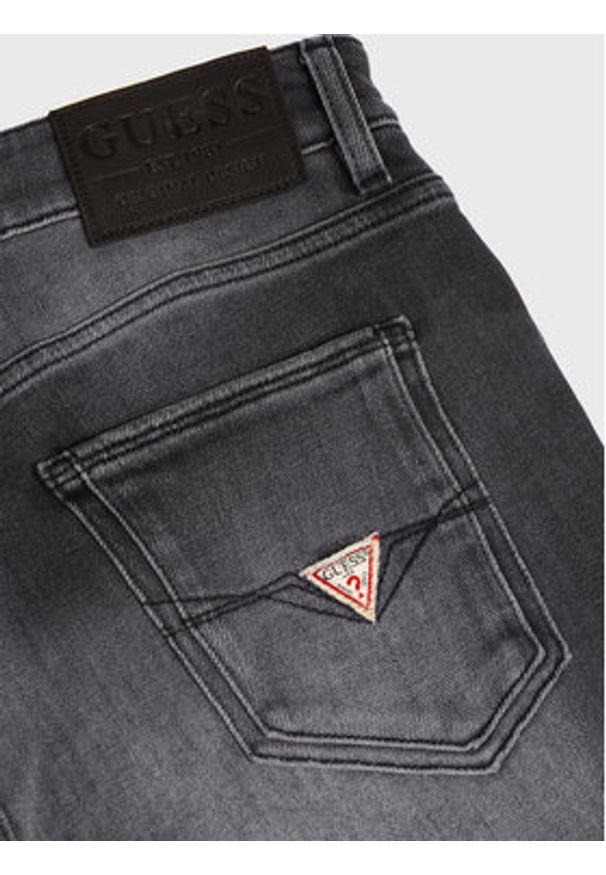 Guess Jeansy Miami M2YAN1 D4Q52 Szary Skinny Fit. Kolor: szary