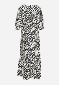 Born2be - Czarno-Biała Sukienka z Bawełny i Wiskozy w Abstrakcyjne Paski ze Sznurkiem w Talii Navarae. Okazja: na co dzień. Kolor: czarny. Materiał: bawełna, wiskoza. Wzór: paski. Typ sukienki: proste. Styl: casual, wizytowy #6